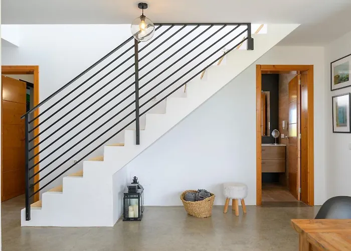 Casa Sur, Кониль